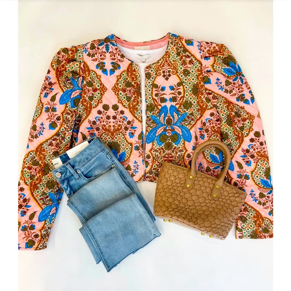 NWT Anna Cate Cropped Jacket. Size XS